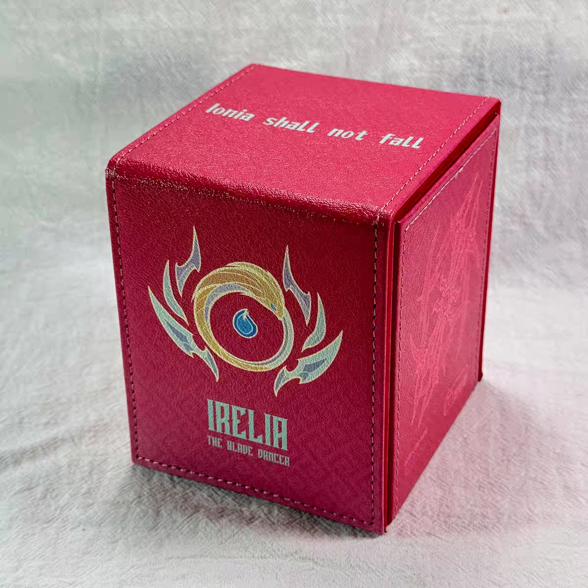 Character Art Deck Box